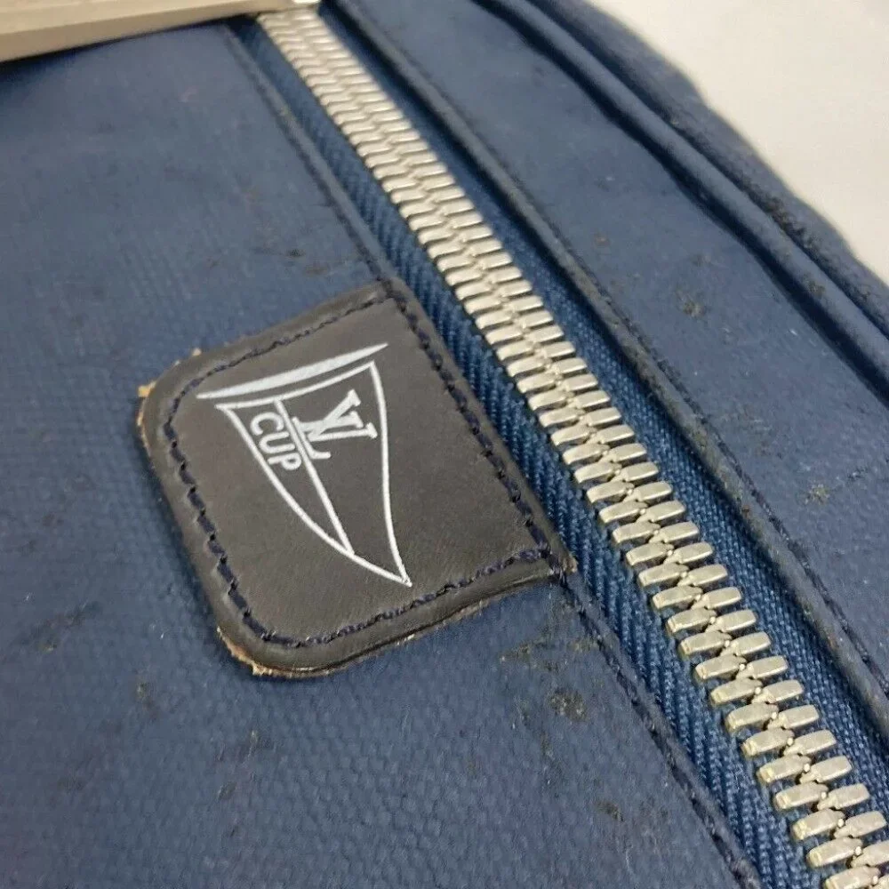 AUTHENTIC LOUIS VUITTON LV cup Mizenu Bag Belt Bag